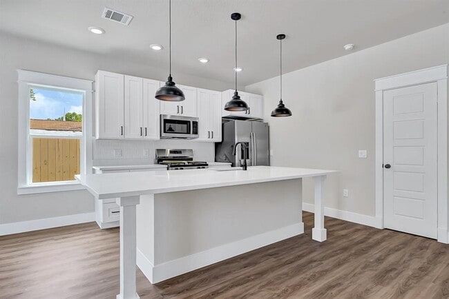Photo - 204 Booker T Washington St Apartment