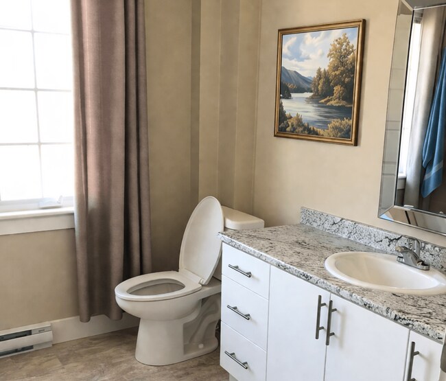 Photo - 150 Lian St
