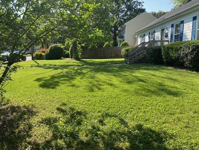 Photo - 2025 Bason Ct