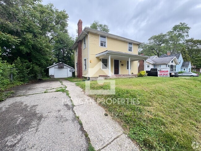 Building Photo - 1636 W 10th St Rental