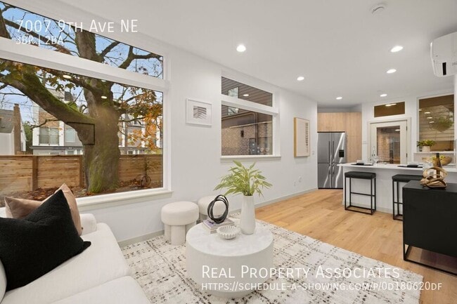 Photo - 7007 9th Ave NE