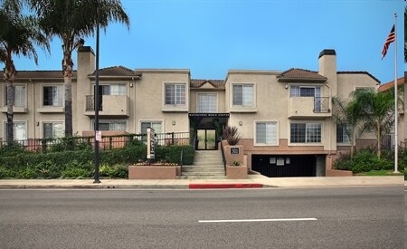 Waterstone Media Center Apartments