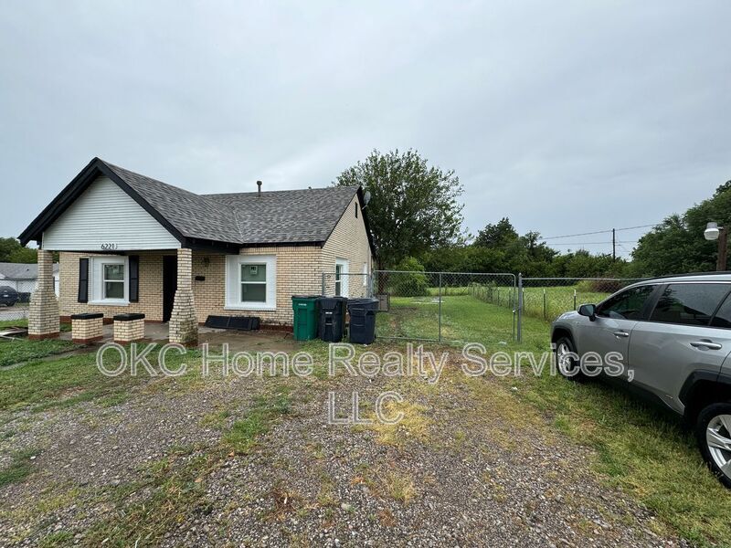Photo - 6221 S. KLEIN AVE.