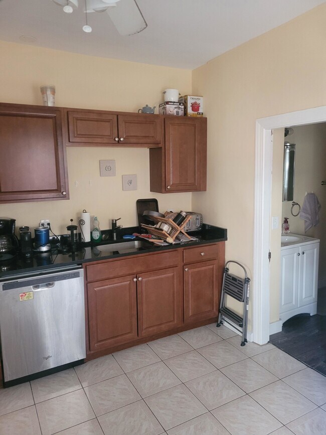 Photo - 121 Liberty Rd Unit 1