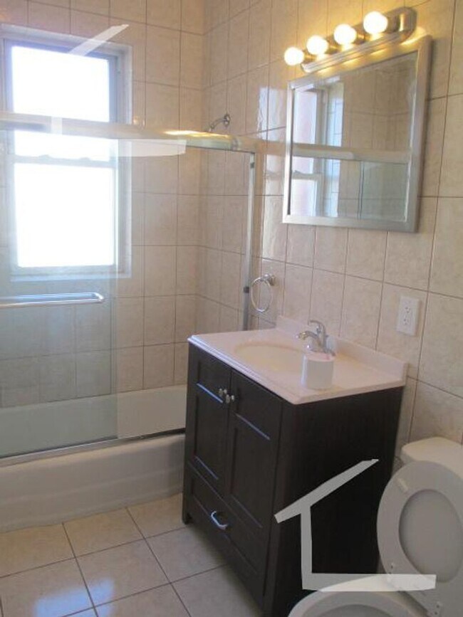 Photo - 94 Pleasant St