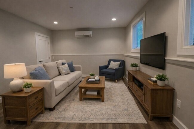 Photo - 189 Washington St