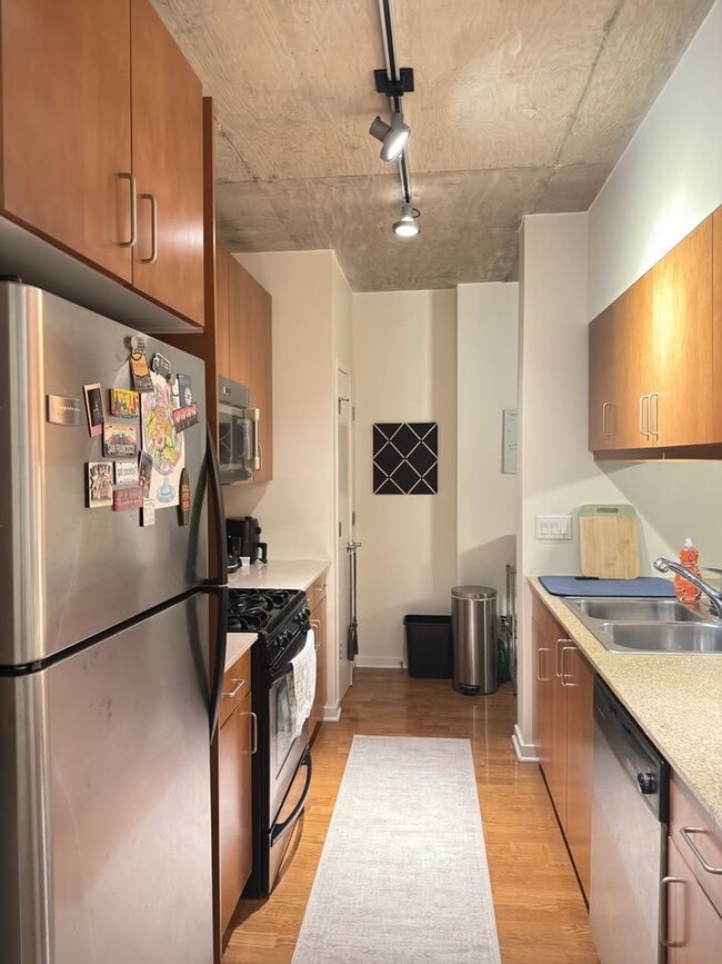 Photo - 611 S Wells St Unit 806
