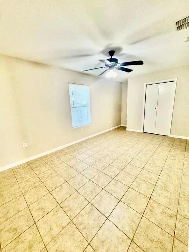 Photo - 2 Bedroom / 1 Bath Rental – Southside Neighborhood