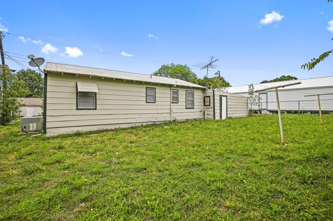 Photo - QUAINT 2 Bed, 1 Bath Home in Blue Ridge!!