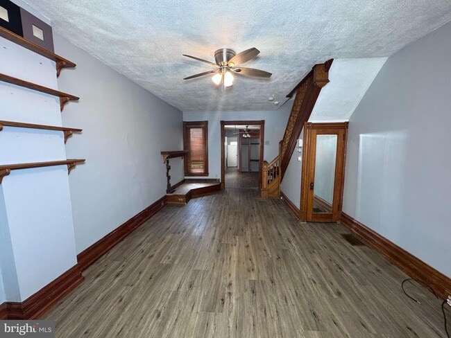 Photo - 403 N 12th St