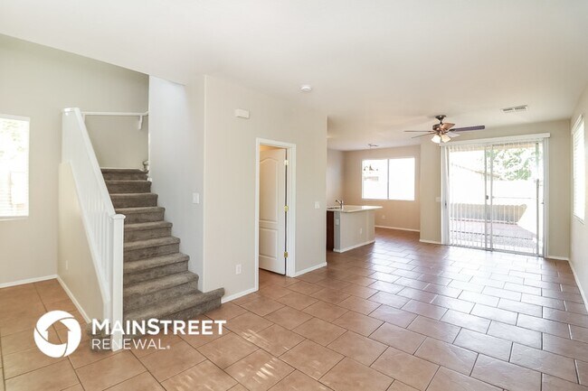 Photo - 10108 W Williams St