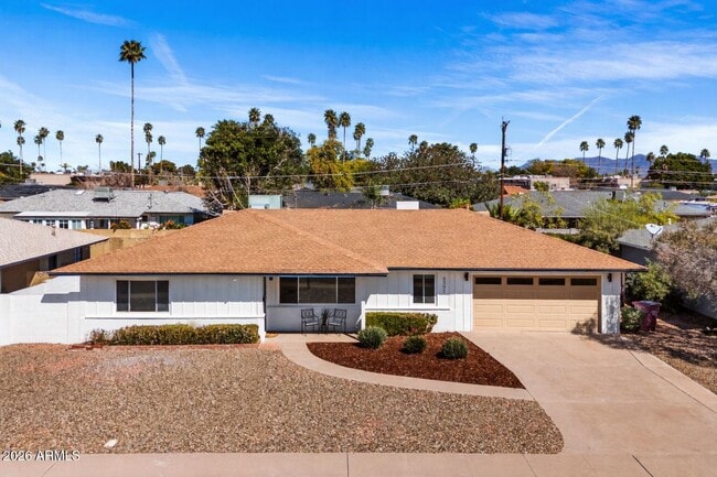 Photo - 8302 E Windsor Ave