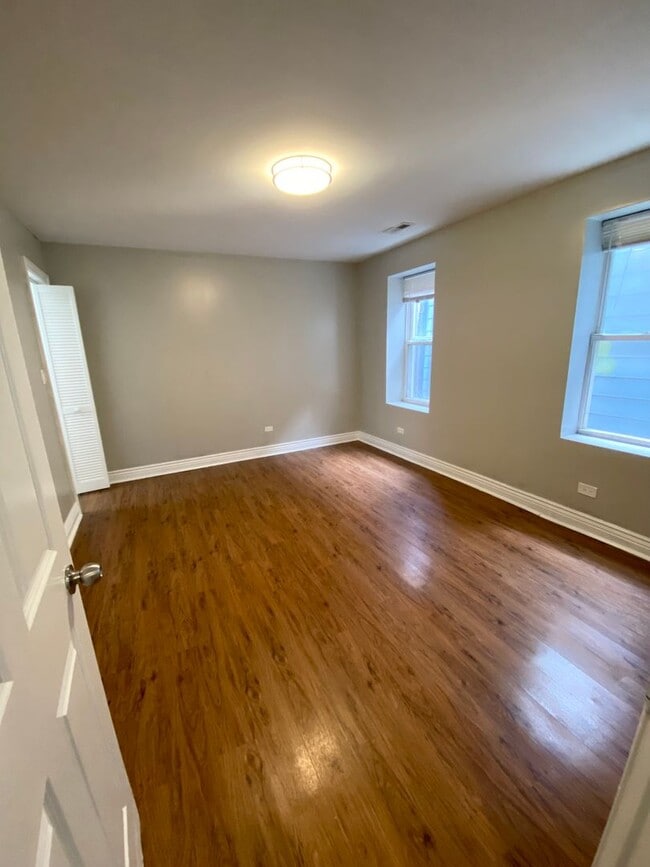 Photo - 2309 S Sacramento Ave Unit 2309 S Sacramento  1