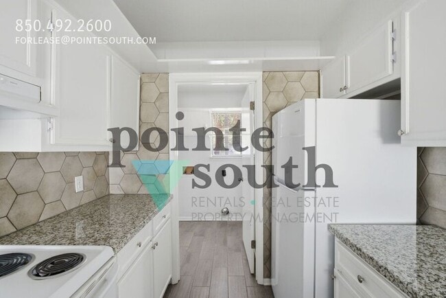 Photo - 126 Pine Ridge Trce