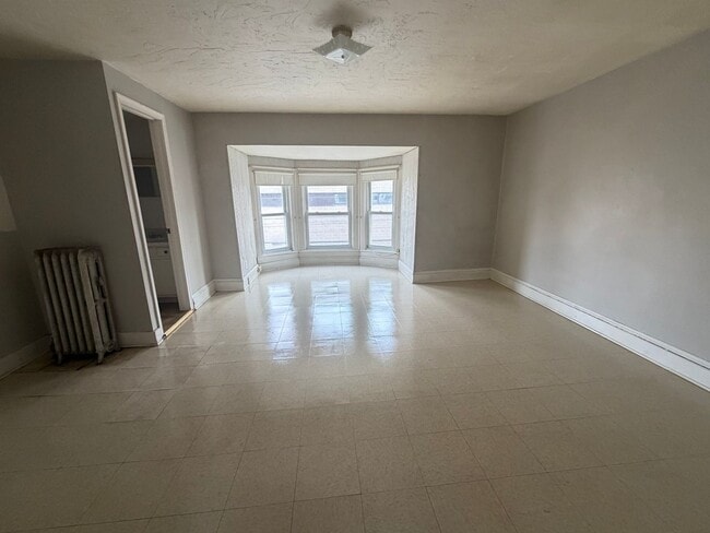 Photo - 250 S Pershing Ave Unit 3rd Floor