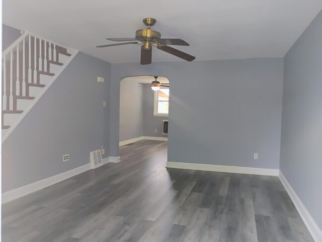 Photo - 2531 Irvington Rd