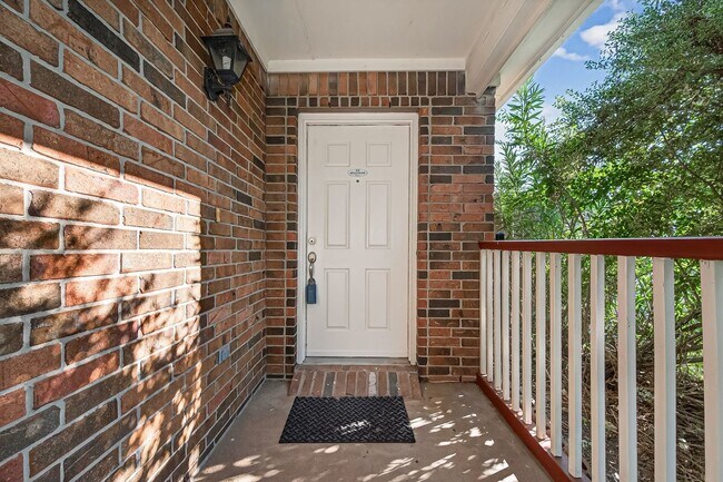 Photo - 24615 Amberleaf Ct