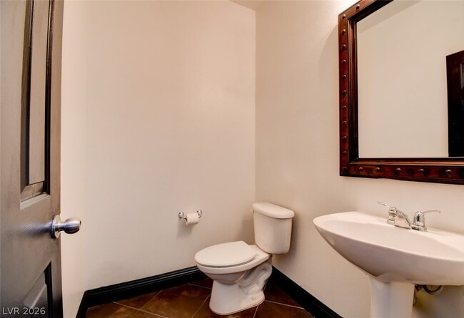 Photo - 2904 Dowitcher Ave