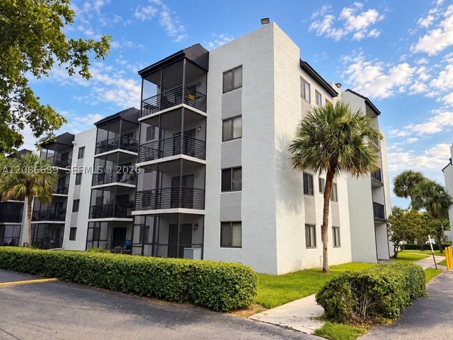 Building Photo - 3720 N Pine Island Rd Unit 237