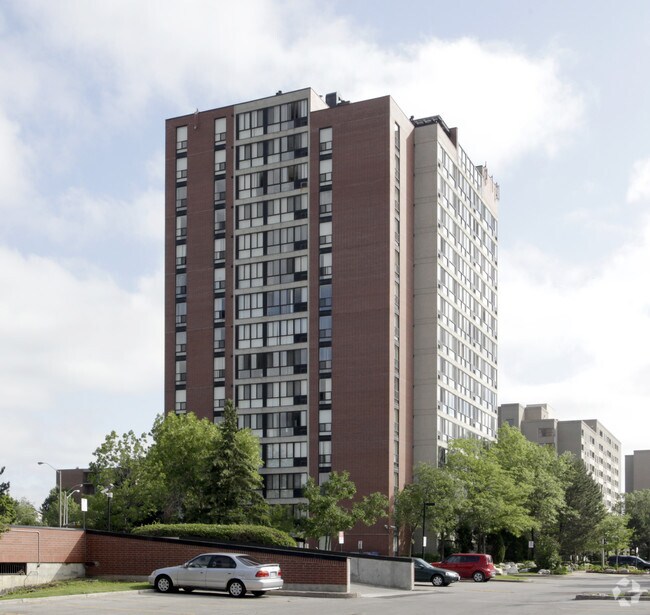 Building Photo - Bristol Court