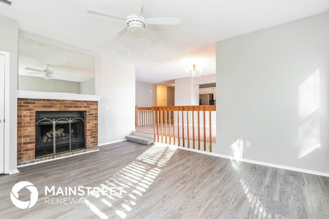 Photo - 18019 E Bellewood Dr