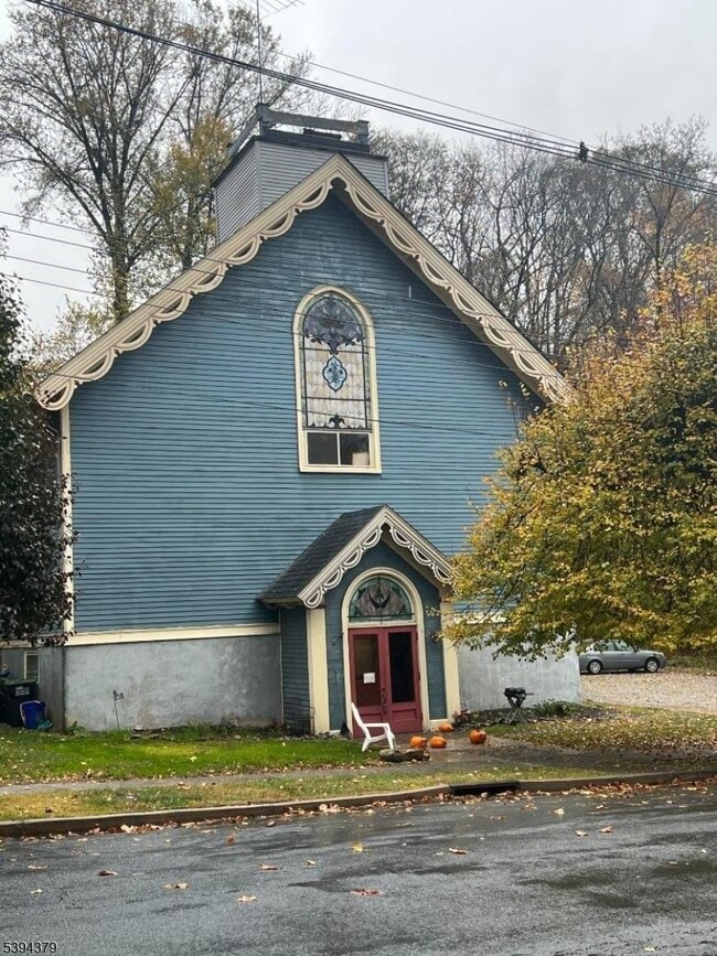 Building Photo - 192 Market St
