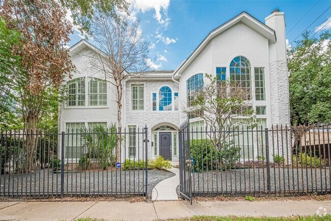 Building Photo - 5302 Fayette St Rental