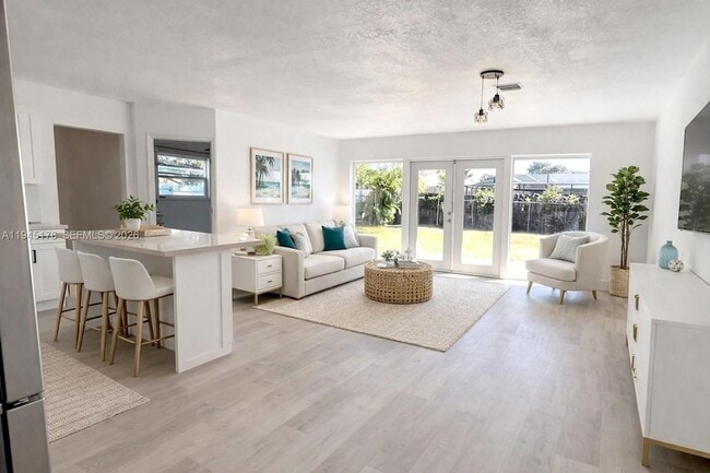 Building Photo - 18505 NW 23rd Ct