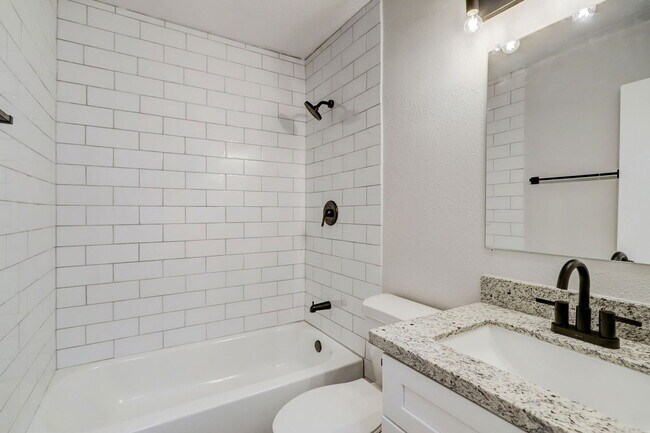 Photo - 15910 Plover Ct