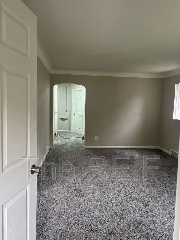 Photo - 11258 Roxbury St House