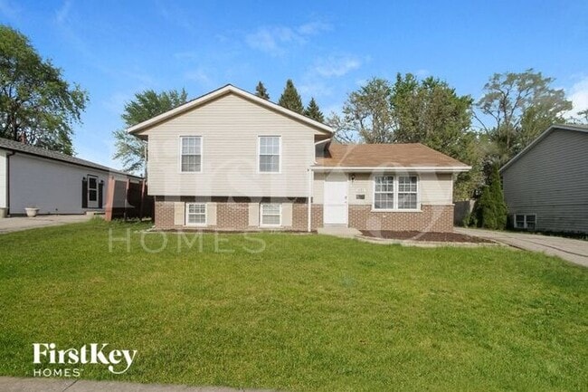 Photo - 1493 Glen Ellyn Rd House