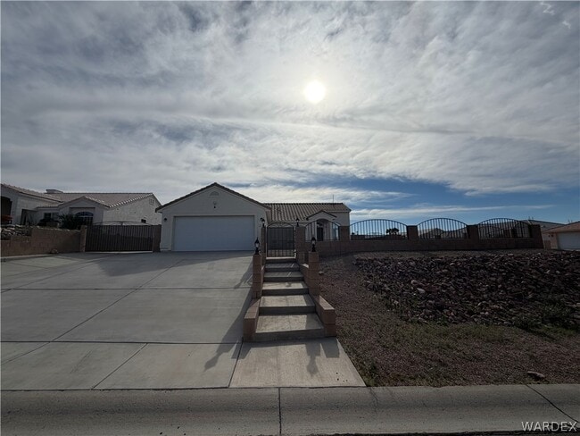 Photo - 2416 N Ridge Ave