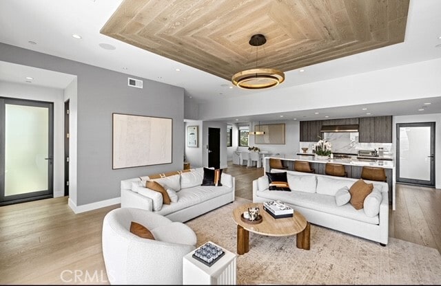 Photo - 1610 Loma Dr