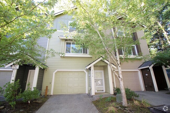 Building Photo - 21410 NE Rosewood Dr Rental