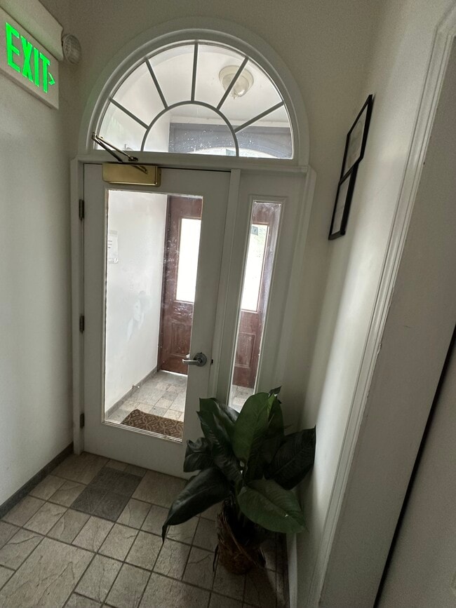 Photo - 19 Broadway S Unit 1