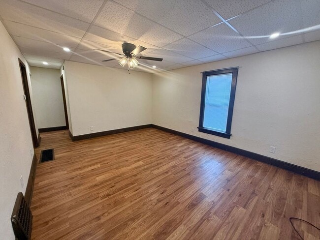 Photo - 915 S 3rd Ave Unit Lower