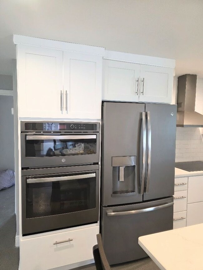 Photo - Beautiful waterfront property in Woodland Estates.