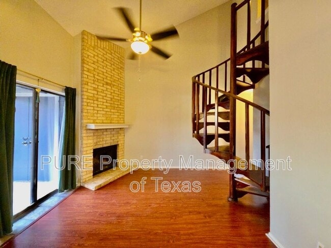 Building Photo - 2500 Burleson Rd Unit #521
