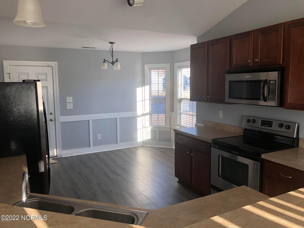 Photo - 3009 Noah Ct