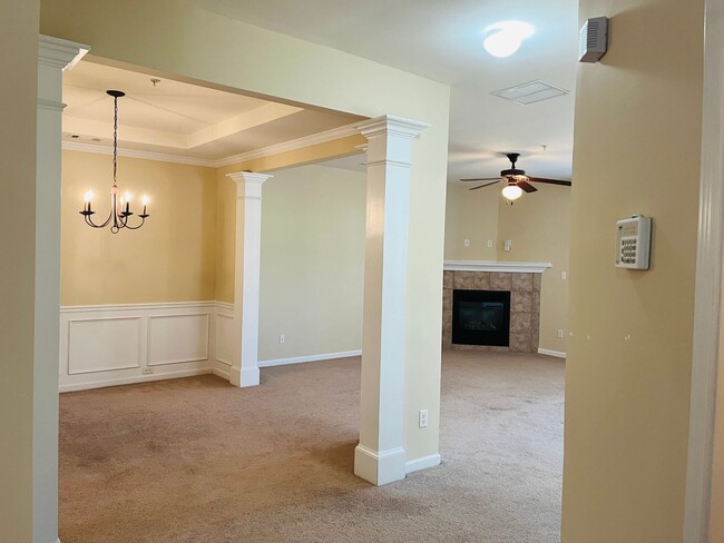 Photo - Wow! 3 bedroom 2.5 bathroom home in Newnan, 2100 plus sqft, 2 car garage, huge rooms, must see!