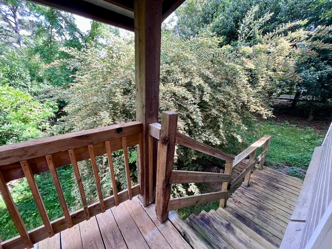 Photo - 821 7th Ave N