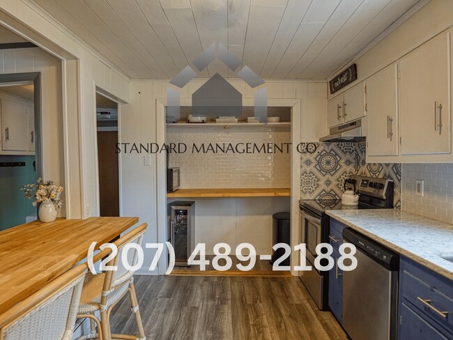 Photo - Well Maintained 4 Bedroom Single Family Home for Rent on Elm St, Fairfield