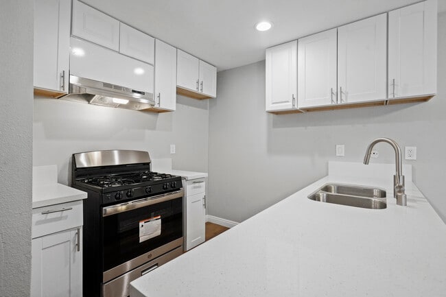 Photo - 8601 International Ave Unit 122