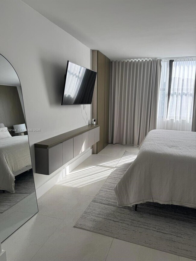 Photo - 2333 Brickell Ave Unit 2512