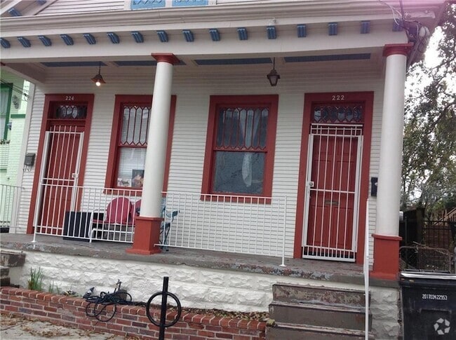 Building Photo - 222 N Olympia St Rental