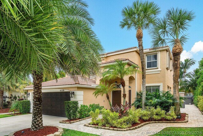 6328 Stonehurst Cir