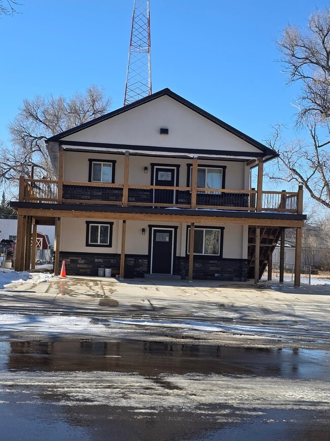 Building Photo - 415 Prospect St