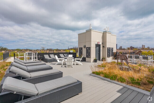 Ravenswood Terrace