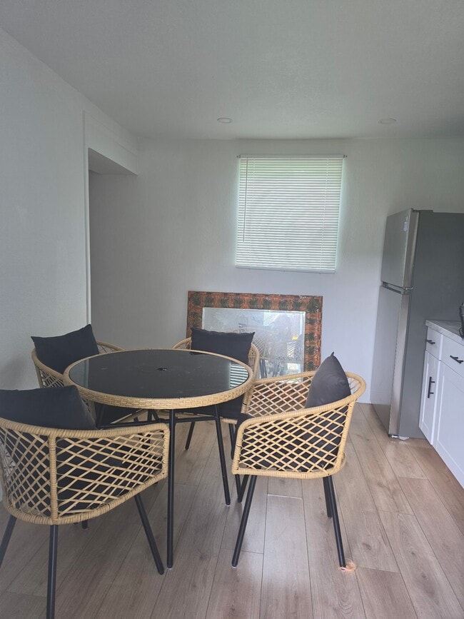 Photo - 1041 NW 32nd Pl