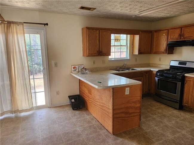 Photo - 2935 Fields Dr